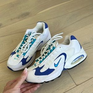 New Nike Air Max Triax